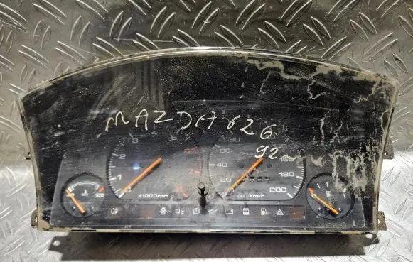 Speedometer (instrument cluster)