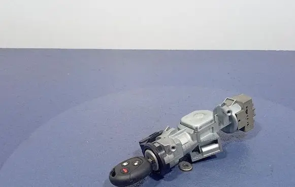 Ford Mondeo MK IV Ignition lock 3M513F880AD