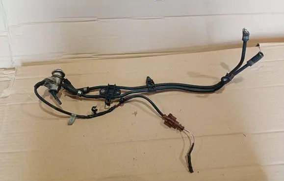 Volkswagen Tiguan AdBlue injector 04L131113Q