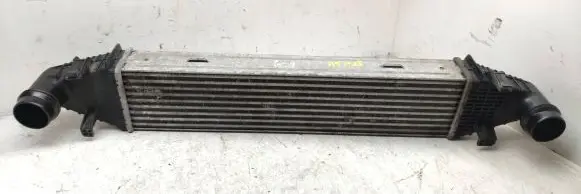 Mercedes-Benz E W212 Intercooler radiator A2045000100 3138476