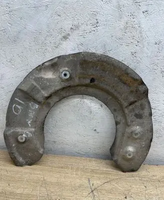 BMW 6 F06 Gran coupe Front brake disc dust cover plate 6775266