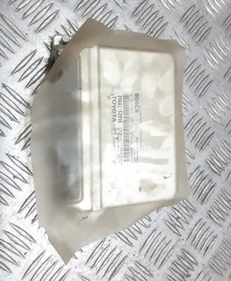 Toyota Yaris Engine control unit/module 0281011126