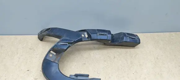 BMW 3 E90 E91 Headlight/headlamp mounting bracket 7138405
