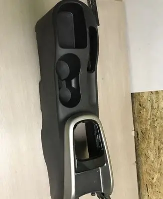 KIA Soul Center console 846112K000