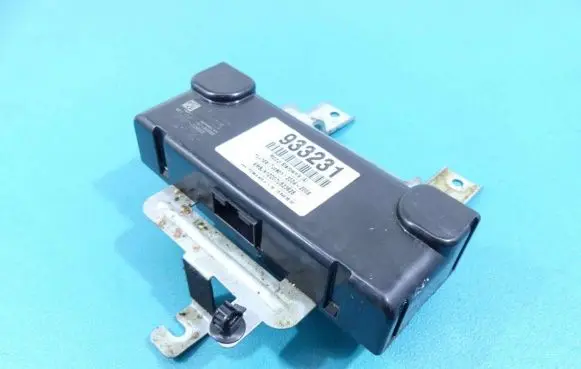 Hyundai Tucson JM Central body control module 95800-2E500 IMPRK933231