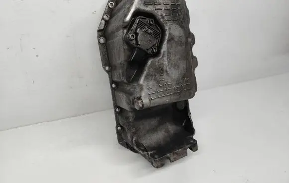 Volkswagen Golf V Oil sump 03C103603J