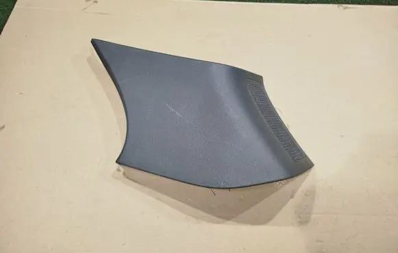 Porsche Cayenne (92A) (D)pillar trim (top) 7P5867246N