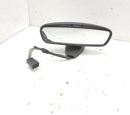 Rear view mirror (interior)