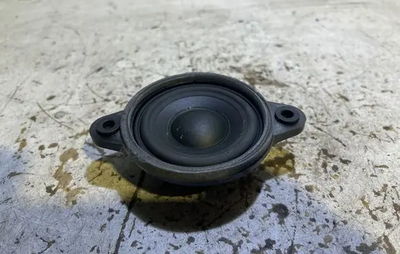Mercedes-Benz A W176 Panel speaker A1728200002 27612B0251 23001501