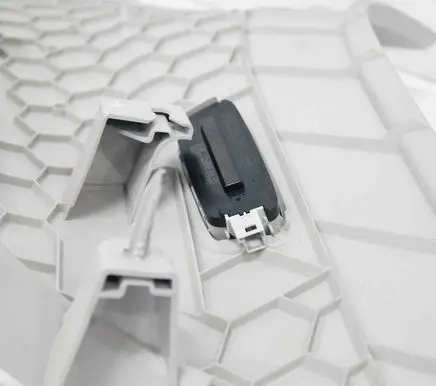 (C) pillar trim