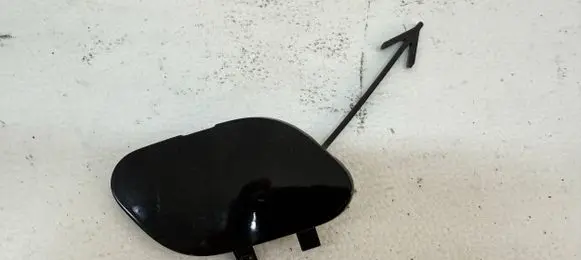 Opel Corsa E Front tow hook cap/cover 13399230
