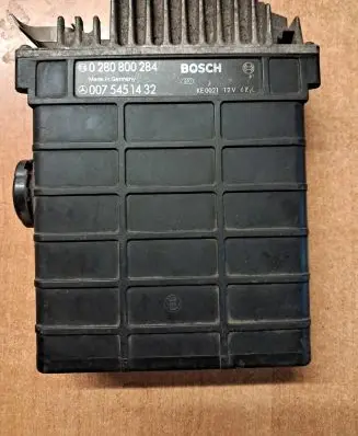 Mercedes-Benz 190 W201 Engine control unit/module ECU 0075451432