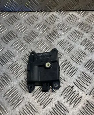 Nissan Qashqai Intake manifold valve actuator/motor A24842A7722001