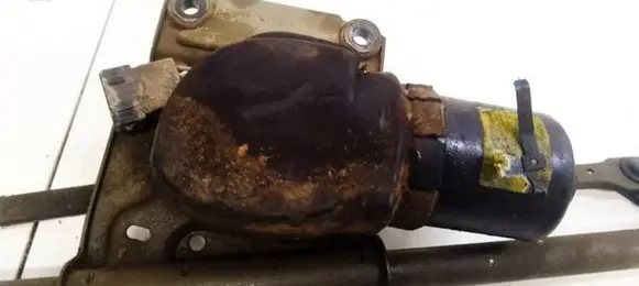 Peugeot 406 Wiper motor