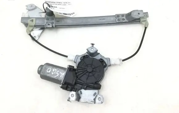 Nissan Qashqai Rear door manual window regulator 402190A