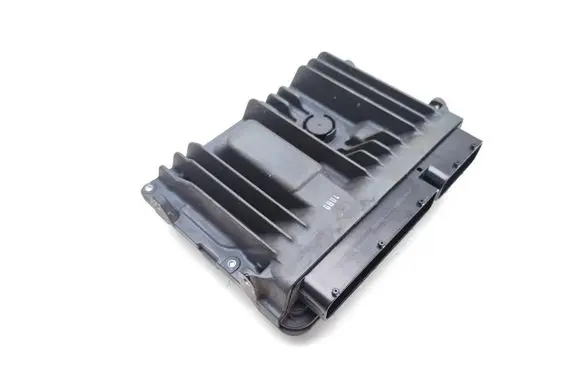 Toyota Auris E180 Engine control unit/module 89666-02880 MB276200-6453