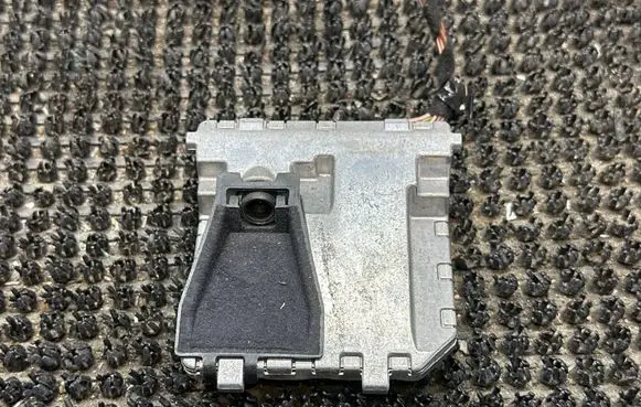 Mercedes-Benz E W212 Windshield/windscreen camera A0009051700 A0009051900 A0009024401