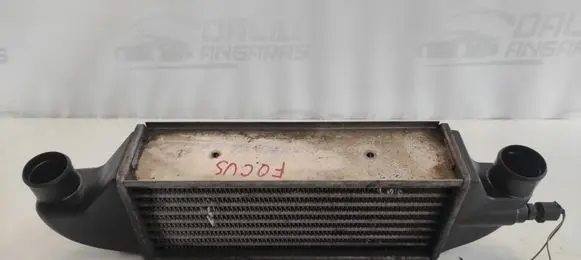 Ford Focus Intercooler radiator XS4A9L440