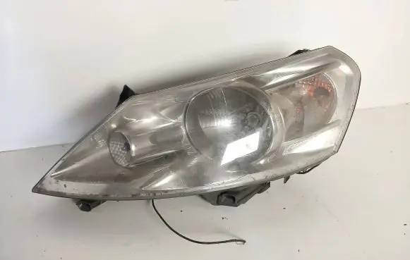 Citroen Jumpy Headlight/headlamp 1401368580 8990260
