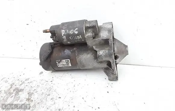 Peugeot 406 Starter motor