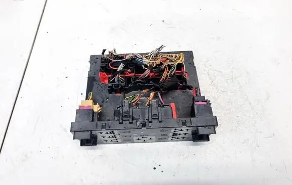 Skoda Octavia Mk2 (1Z) Fuse box set 3C0937049E