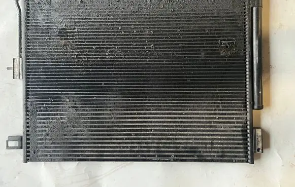 Jeep Grand Cherokee A/C cooling radiator (condenser) S6836005 302003AE