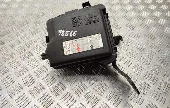 Opel Crossland X Fuse module