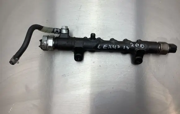 Lexus IS 220D-250-350 Fuel main line pipe 89458