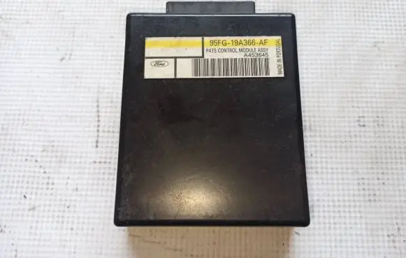 Ford Transit Comfort/convenience module 95FG19A366AF A453645