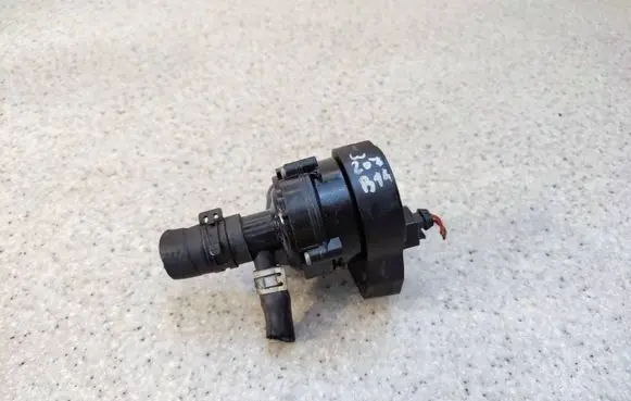 Mercedes-Benz E C207 W207 Electric auxiliary coolant/water pump
