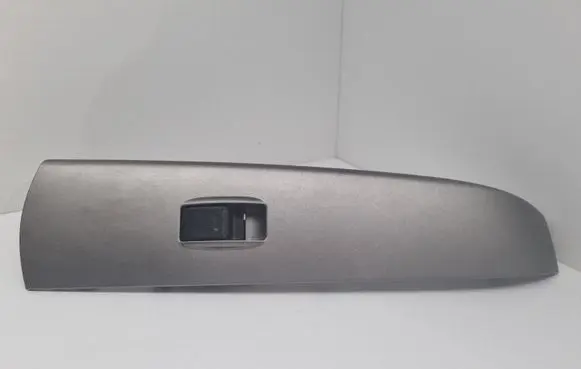 Toyota Avensis T250 Electric window control switch 74231 7423147080
