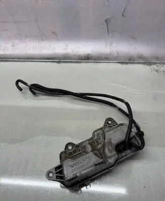Volvo V60 Vacuum air tank 31339809