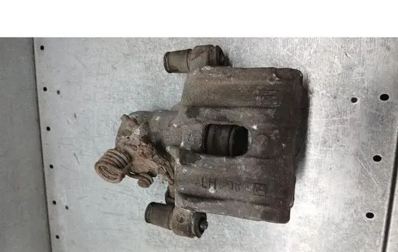 Mazda 3 I Rear brake caliper 