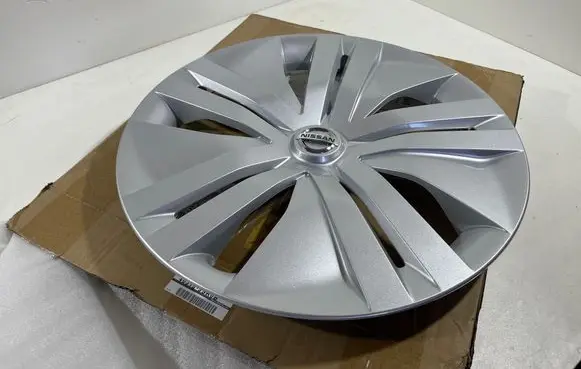 Nissan Leaf II (ZE1) R16 wheel hub/cap/trim 403155SK0B
