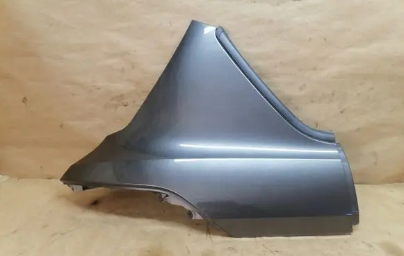 Rear bumper corner part panel trim