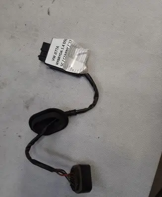 Volkswagen Jetta VI Fuel pump relay 1K0
