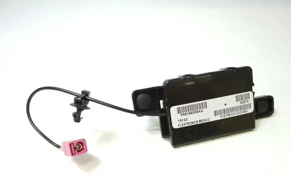 Chrysler Pacifica Keyless system antenna 68186558AA 68144668AB