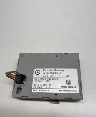 Mercedes-Benz R W251 Gateway control module A1649002901 A1645403662 A1649023100
