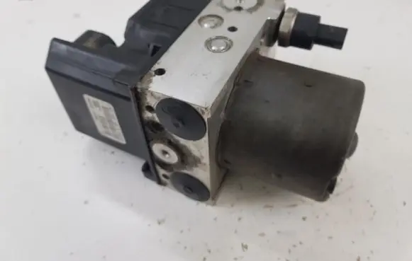 Toyota Avensis T250 ABS Pump 8954105100