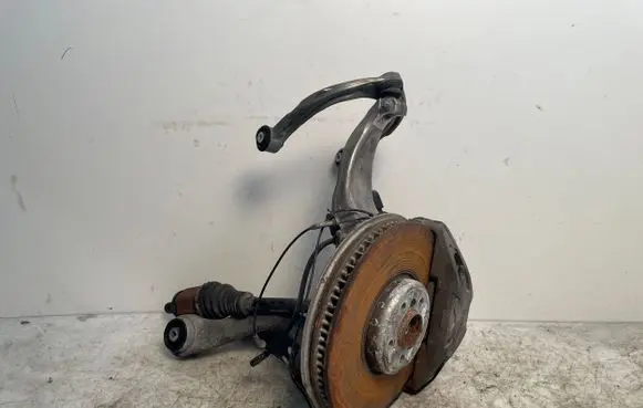 BMW 7 G11 G12 Front wheel hub spindle knuckle