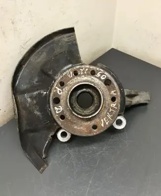 Opel Vectra C Front wheel hub