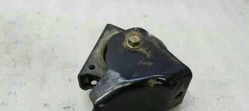 Mitsubishi Lancer VIII Engine mount bracket MN184355