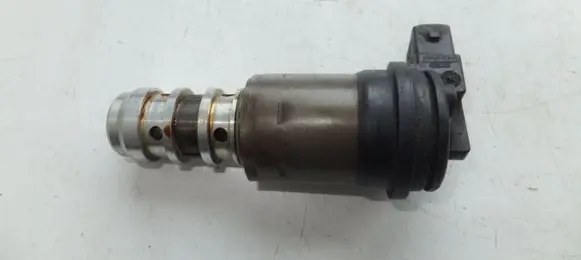 BMW X5 E70 Camshaft vanos timing valve 1707323 13150137