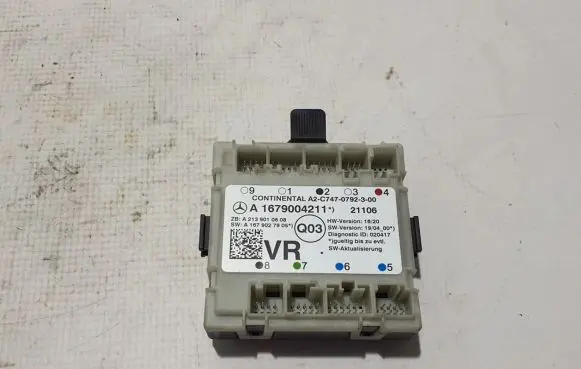 Mercedes-Benz EQC Door control unit/module A1679004211