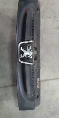 Peugeot Partner Front grill 9644758577