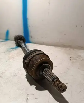 Skoda Rapid (NH) Front driveshaft 