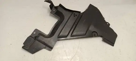 Rear underbody cover/under tray