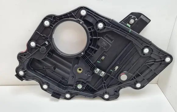 Rear window lifting mechanism without motor