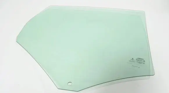 Volvo V40 Rear door window glass