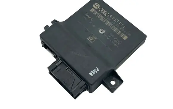 Audi A8 S8 D3 4E Gateway control module 4E0907468E 4E0910468B